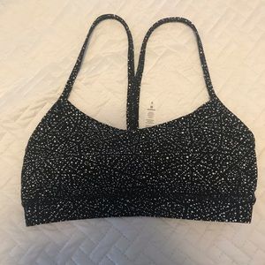 Lululemon Flow Y Bra *Nulu - like new